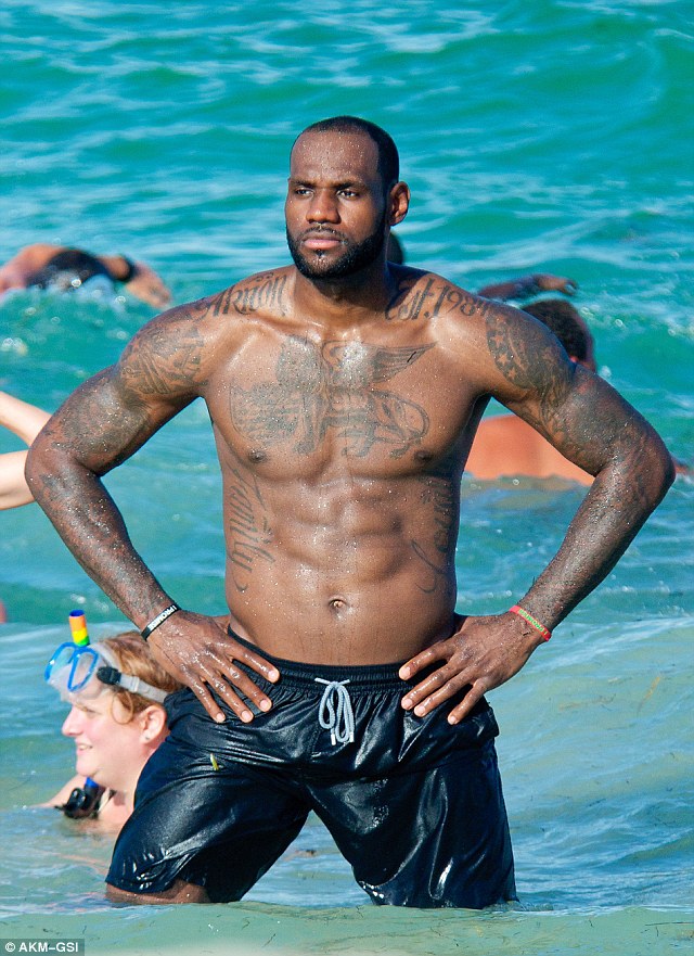 likhoa lebron james and the secret of heavy gym exercises to get in shape like he is now 6523c9e92d5c9 Lebron James And The Secret Of Heavy Gym Exercises To Get In Shape Like He Is Now