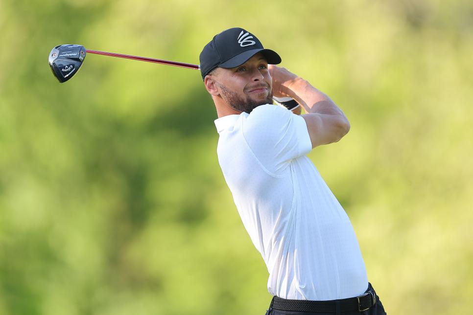 likhoa stephen curry and ayesha s family took their adorable children to an extremely adorable golf practice session 65312be60447a Stephen Curry And Ayesha's Family Took Their Adorable Children To An Extremely Adorable Golf Practice Session