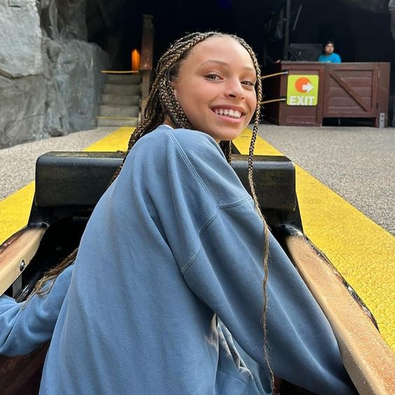 likhoa meet stephen curry s daughter riley all the information about the curry family s adorable little girl 651a75d83fdb6 Meet Stephen Curry's Daughter: Riley - All The Information About The Curry Family's Adorable Little Girl