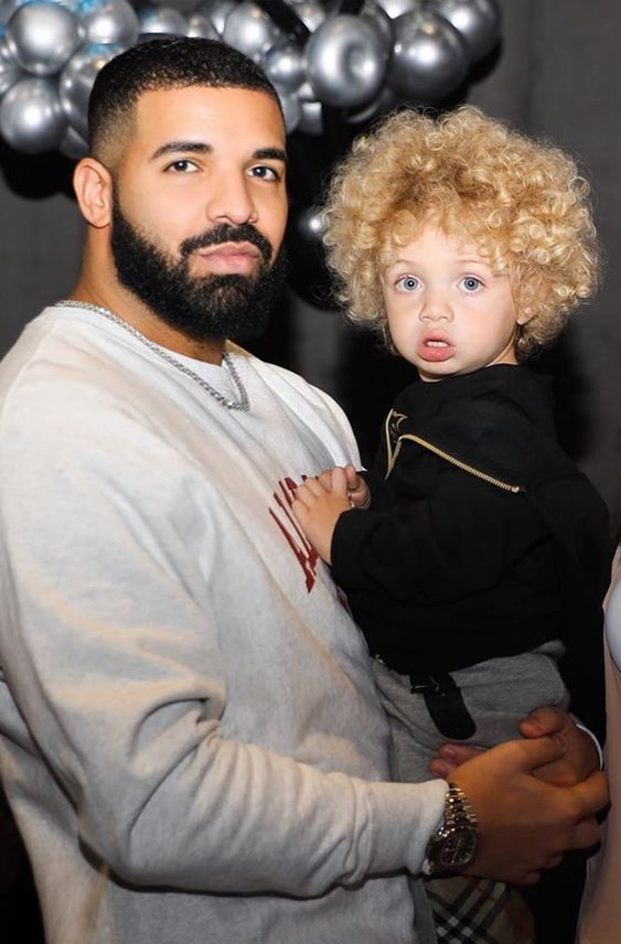 likhoa drake s sweet moments since the day he had his adorable little son adonis made the online community fall in love 651f783436f31 Drake's Sweet Moments Since The Day He Had His Adorable Little Son - Adonis, Made The Online Community Fall In Love