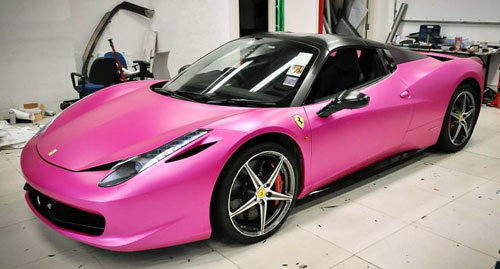 bao a little known fact about drake is that he surprised rihanna by giving her an exclusive and attractive pink ferrari spider supercar to congratulate her on the release of her album which achieved numerous major titles 6546561f2d2a0 A Little-known Fact About Drake Is That He Surprised Rihanna By Giving Her An Exclusive And Attractive Pink Ferrari 458 Spider Supercar To Congratulate Her On The Release Of Her Album, Which Achieved Numerous Major Titles