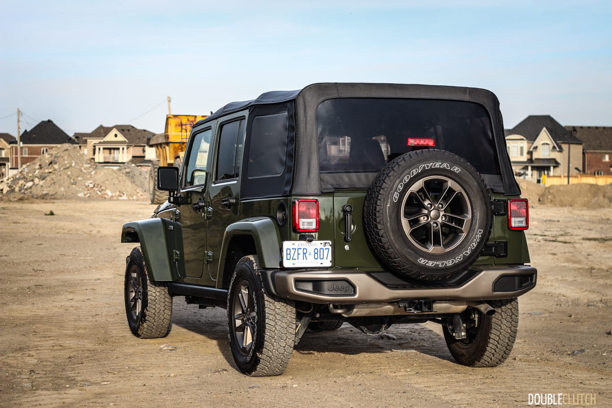 bao michael jordan s daughter s dreams were made a reality when he surprised her with a super rare jeep wrangler unlimited sahara 6551d485100d5 Michael Jordan's Daughter's Dreams Were Made A Reality When He Surprised Her With A Super Rare Jeep Wrangler Unlimited Sahara.