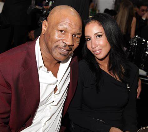 bao mike tyson surprised his wife lakiha spicer with a ferrari testarossa supercar at her th birthday party 65427c4920e54 Mike Tyson Surprised His Wife, Lakiha Spicer, With A Ferrari Testarossa Supercar At Her 30th Birthday Party.