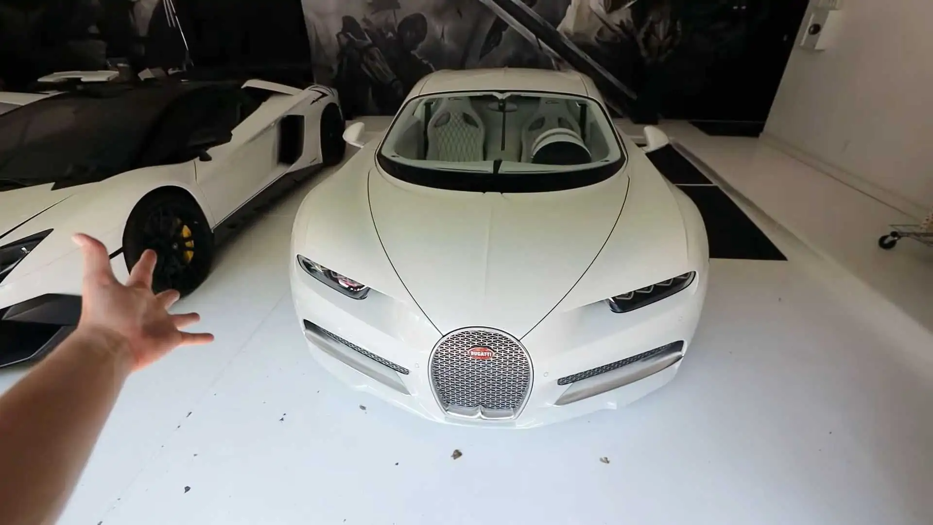 bao post malone was moved to tears when drake during their agreement to collaborate on an upcoming song unexpectedly presented him with a bugatti chiron 65510d4d23549 Post Malone Was Moved To Tears When Drake, During Their Agreement To Collaborate On An Upcoming Song, Unexpectedly Presented Him With A Bugatti Chiron.