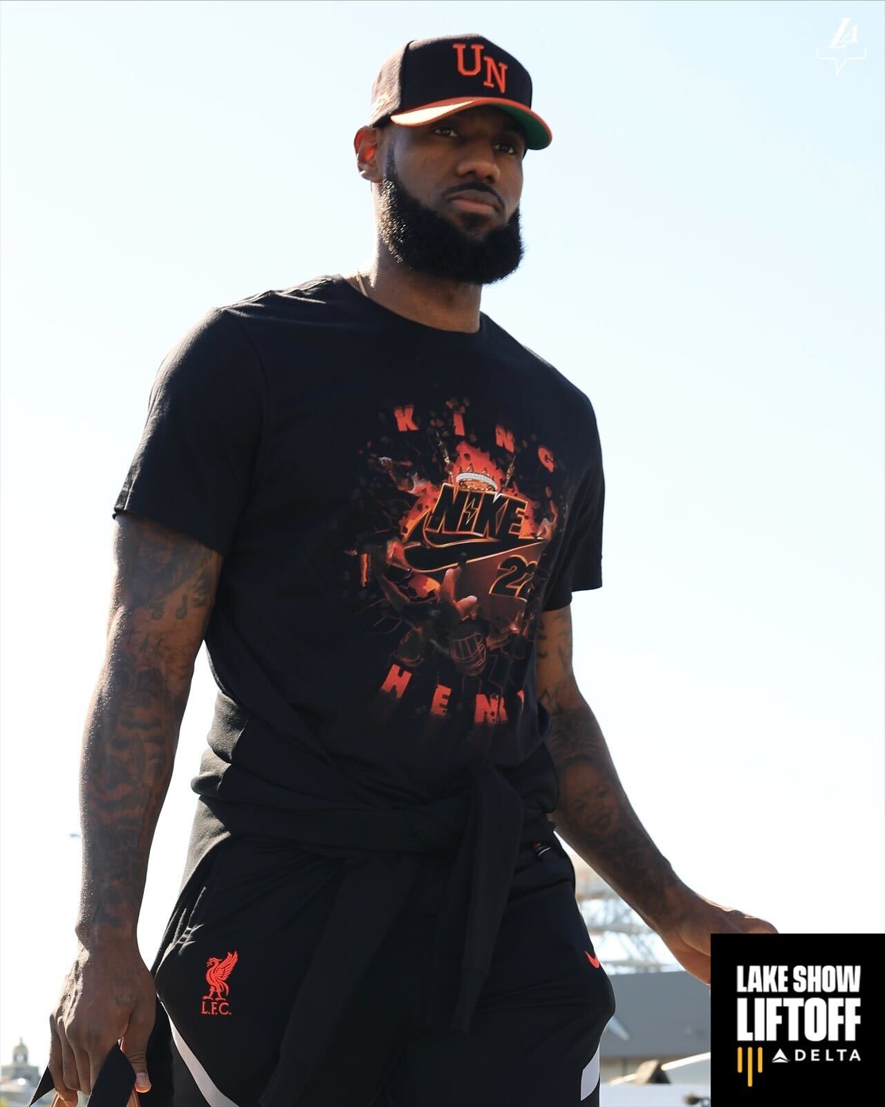 likhoa admire and discover lebron james outfits that come out every time he gets on a plane bringing inspiration for winter spring fashion 6544c84269324 Admire And Discover Lebron James' Outfits That Come Out Every Time He Gets On A Plane, Bringing Inspiration For Winter-spring 2024 Fashion