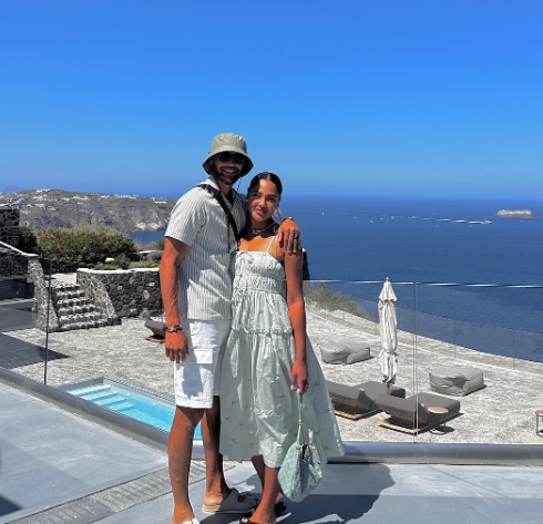 likhoa camera captures romantic moment of stephen curry and ayesha curry on a luxury cruise worth million 654f4a18ac658 Camera Captures Romantic Moment Of Stephen Curry And Ayesha Curry On A Luxury Cruise Worth $83.3 Million