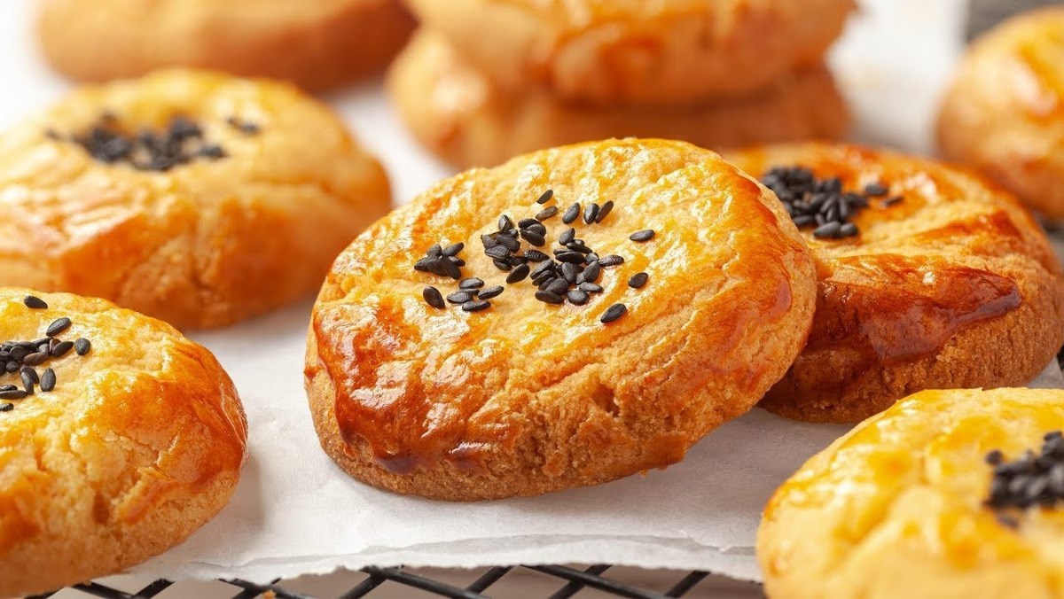 2 cách làm bánh quy trứng muối thơm ngon, giòn tan, béo ngậy dễ làm