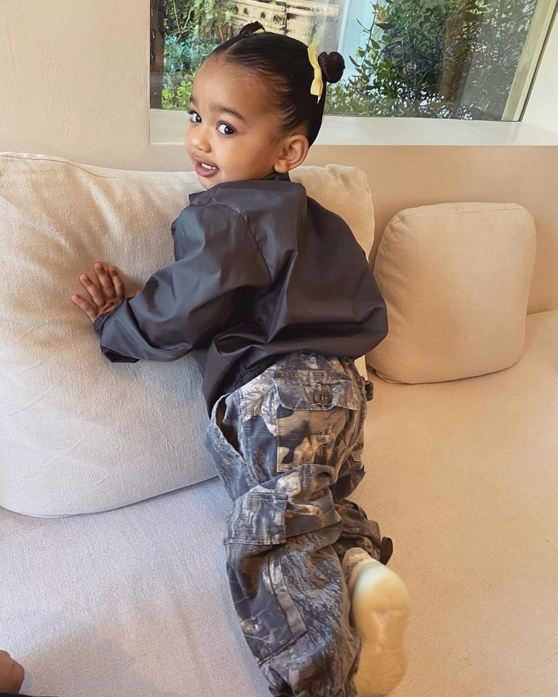 likhoa kim kardashian surprised fans when she first shared rare sweet moments of little girl chicago west she is everything i m most proud of 655dc13717110 Kim Kardashian Surprised Fans When She First Shared Rare Sweet Moments Of Little Girl Chicago West: 'She Is Everything I'm Most Proud Of'