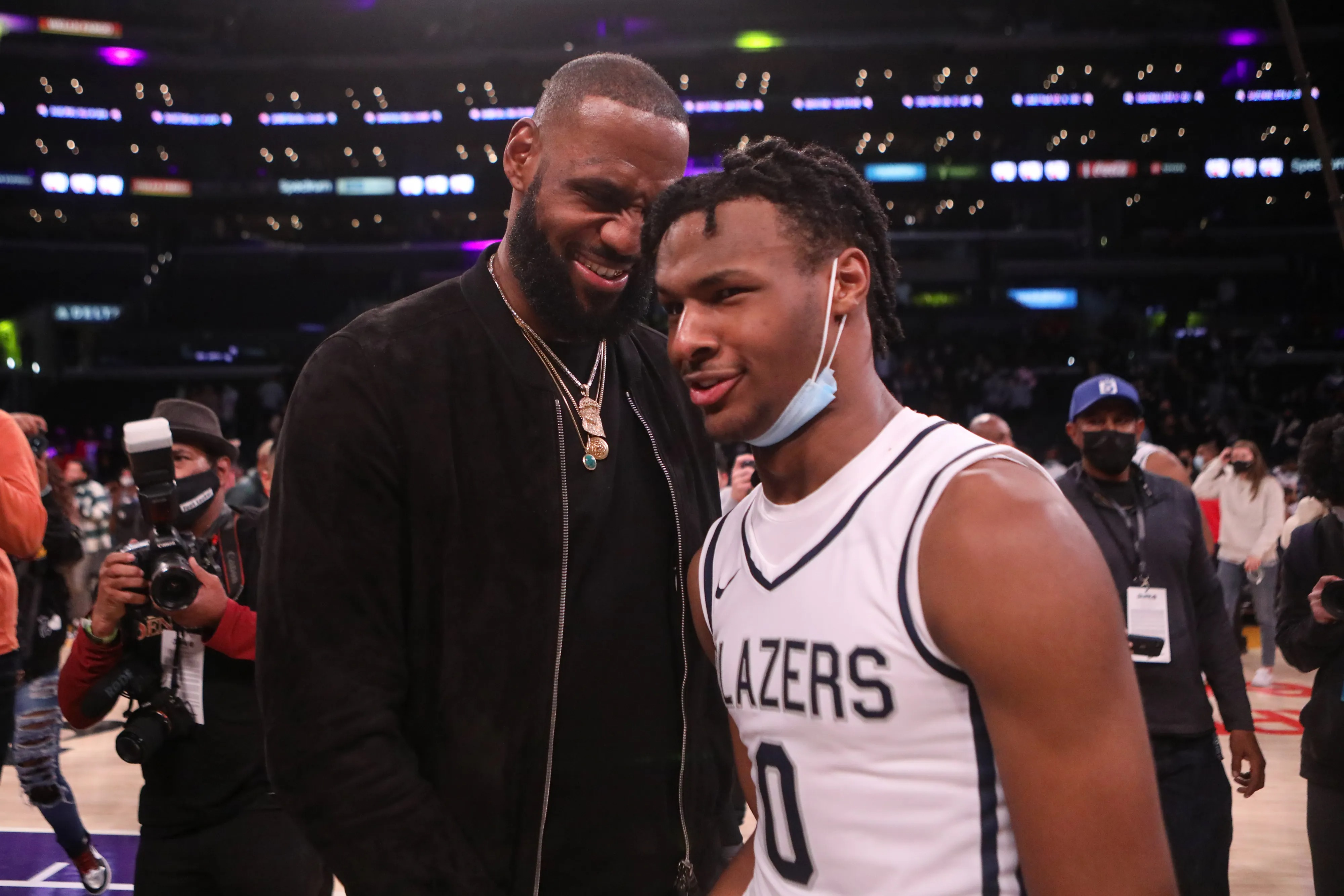 likhoa lebron james is hyped up as he supports son bronny at the mcdonald s all american game 654f9ade5fbe9 Lebron James Is Hyped Up As He Supports Son Bronny At The Mcdonald's All-american Game