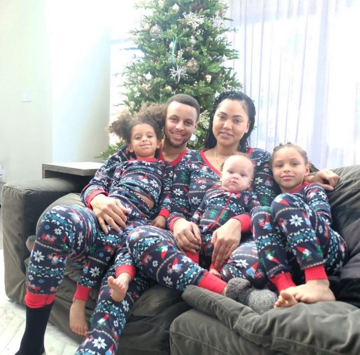 likhoa stephen curry nba star shares warm and sweet moments with ayesha and their three beloved children on thanksgiving 6561be1a6cef2 Stephen Curry, Nba Star Shares Warm And Sweet Moments With Ayesha And Their Three Beloved Children On Thanksgiving 2023