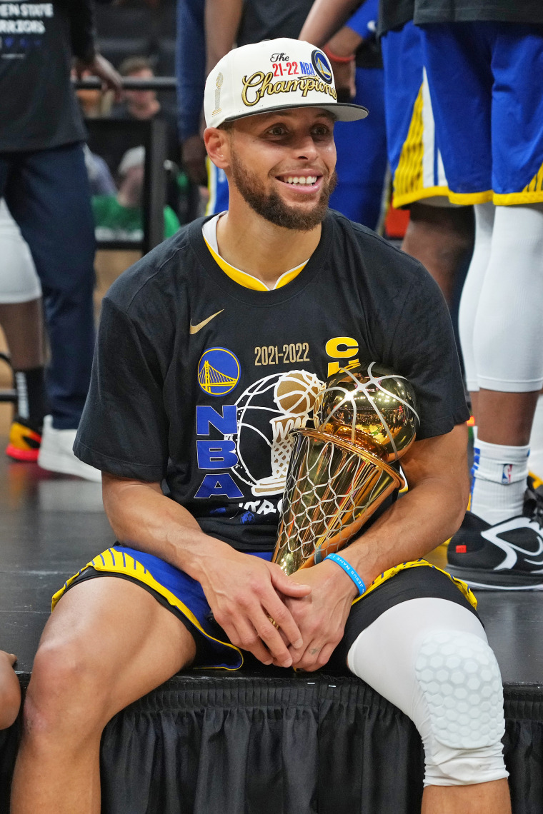 likhoa stephen curry reveals part of the secret that helped him become the greatest point shooter in the nba 6560d6b58aba6 Stephen Curry Reveals Part Of The Secret That Helped Him Become The Greatest 3-Point Shooter In The Nba