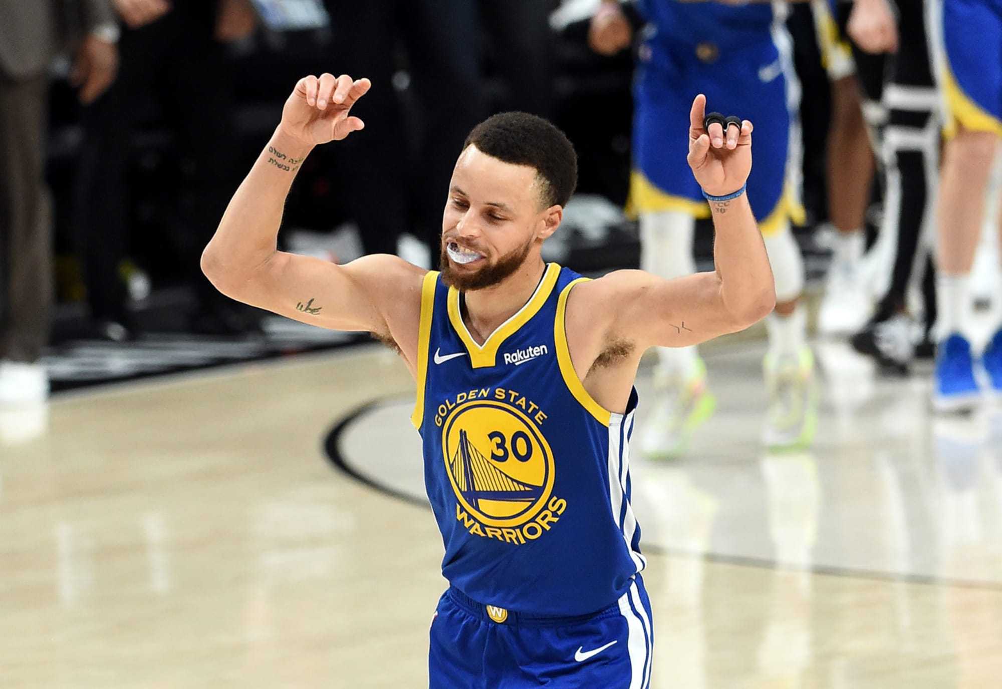 likhoa stephen curry reveals part of the secret that helped him become the greatest point shooter in the nba 6560d6bd2633d Stephen Curry Reveals Part Of The Secret That Helped Him Become The Greatest 3-Point Shooter In The Nba